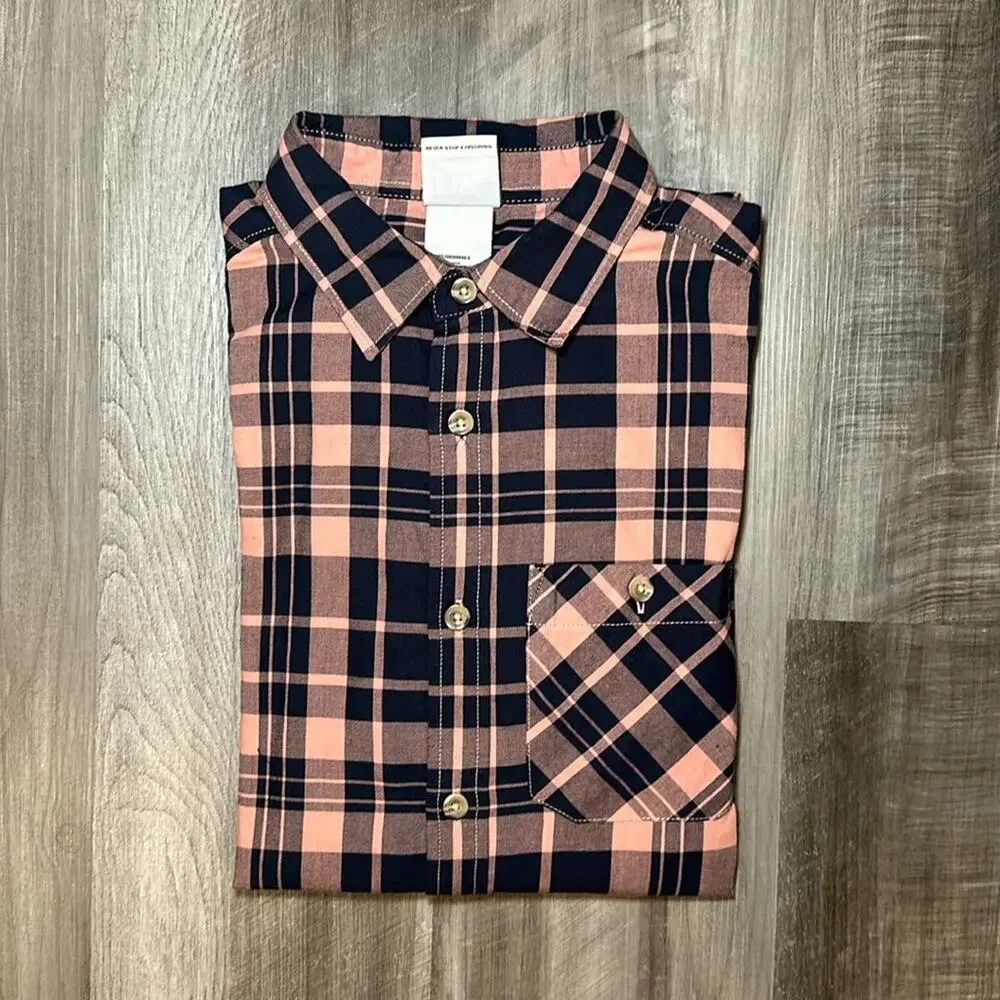 The North Face Long Sleeve Button Down - Small
